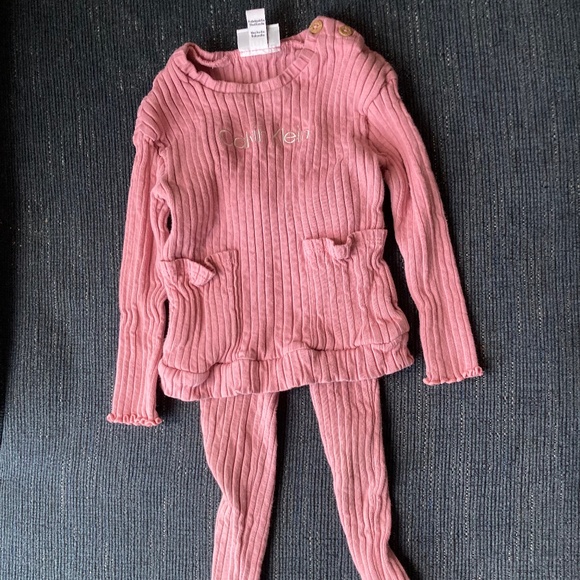 Calvin Klein set 24m - Picture 1 of 5